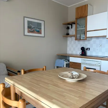 Sillemi Apartment *